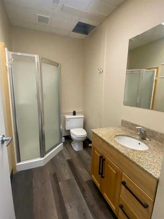 4720 50 Street Unit 10 Property Photo 5
