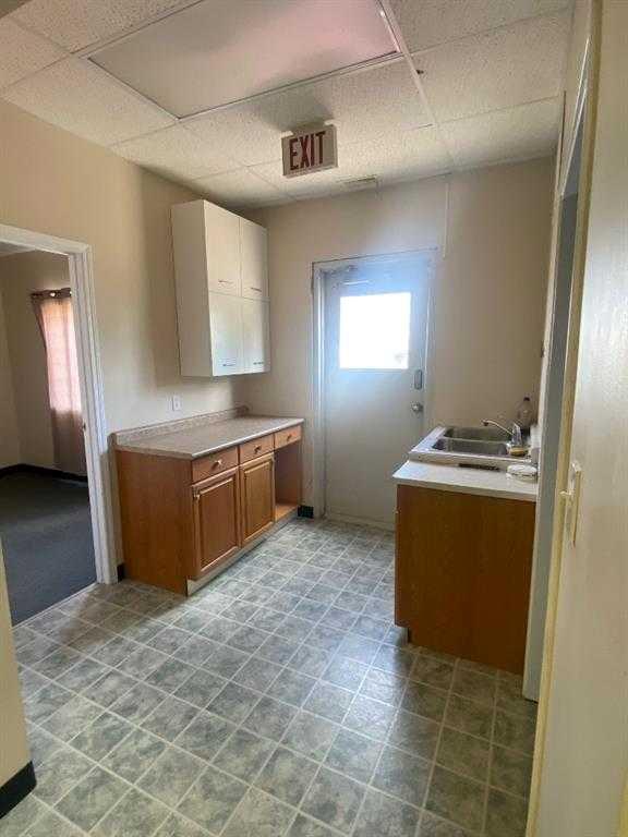 4720 50 Street Unit 10 Property Photo 8