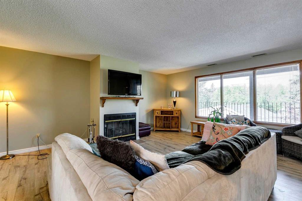 186007 Priddis Valley Road Property Photo 11
