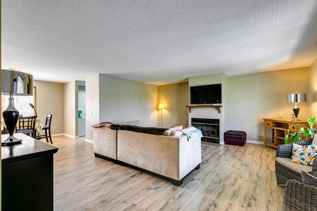 186007 Priddis Valley Road Property Photo 12