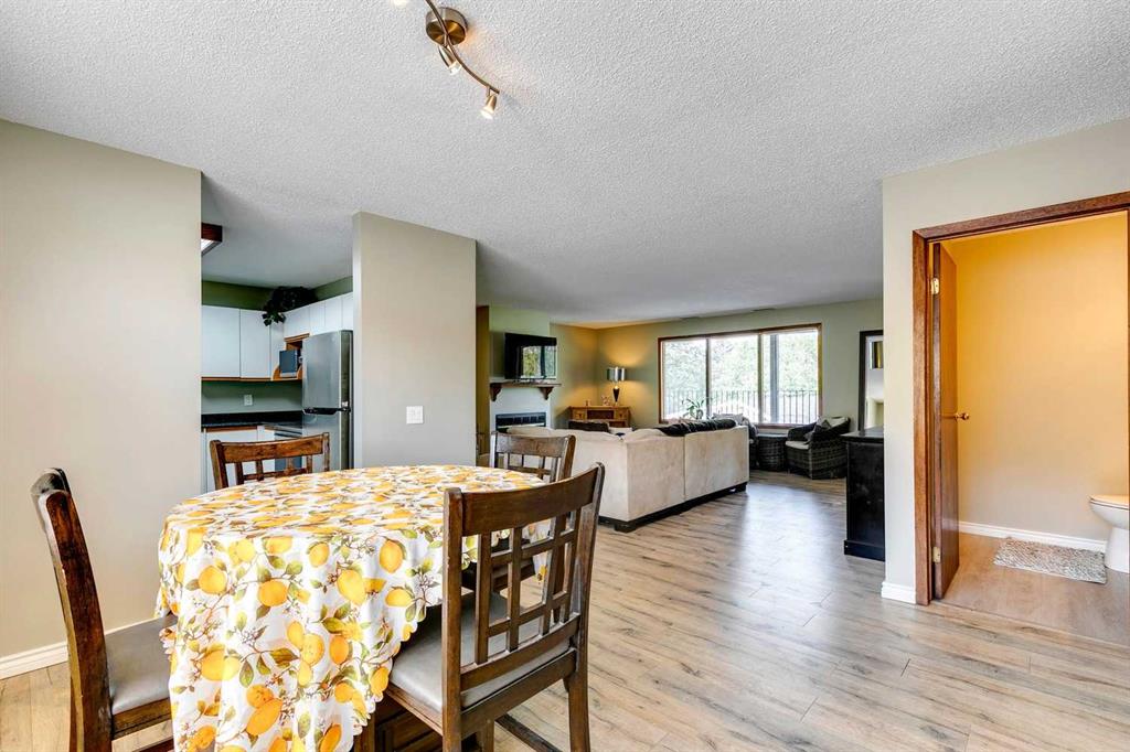 186007 Priddis Valley Road Property Photo 15