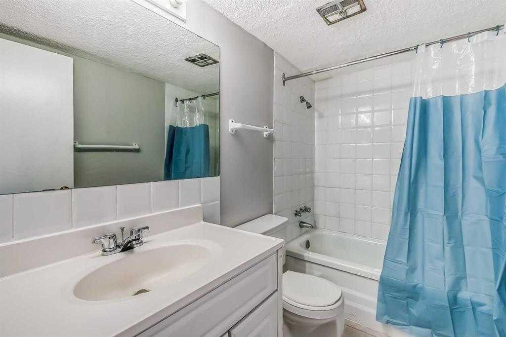 4328 4 Street 201 Property Photo 6