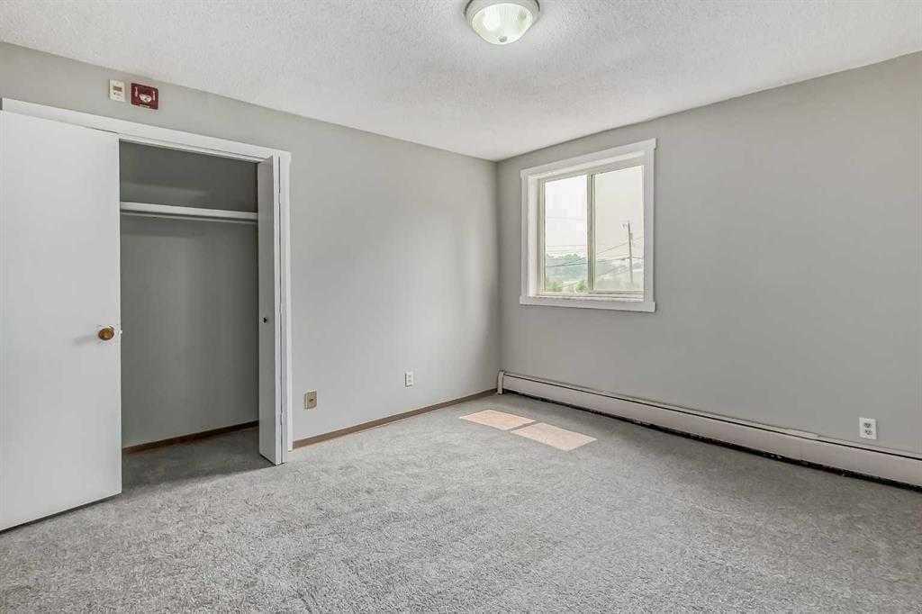 4328 4 Street 201 Property Photo 8