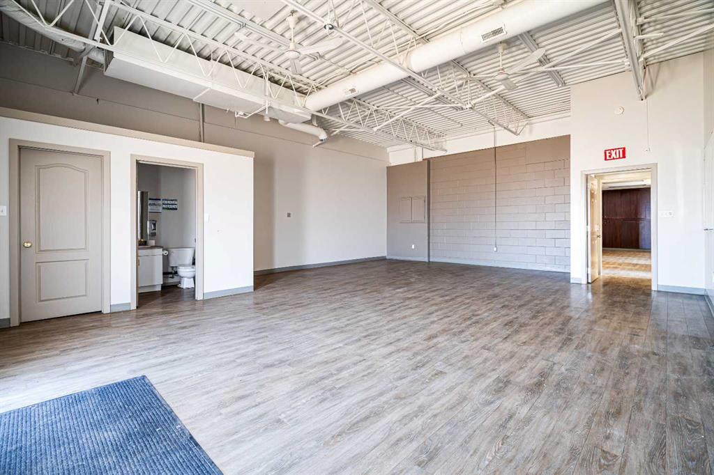 4720 50 Street Unit 3 Property Photo 11