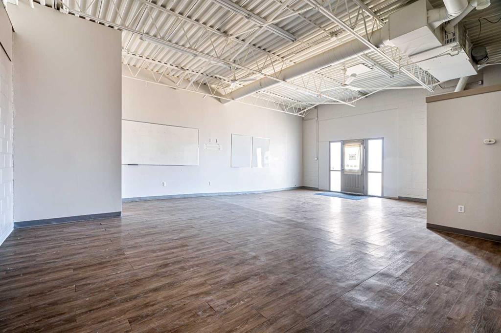 4720 50 Street Unit 3 Property Photo 12