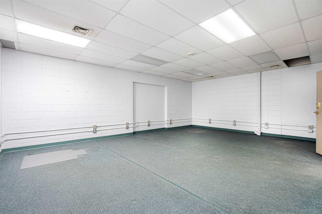 4720 50 Street Unit 3 Property Photo 14