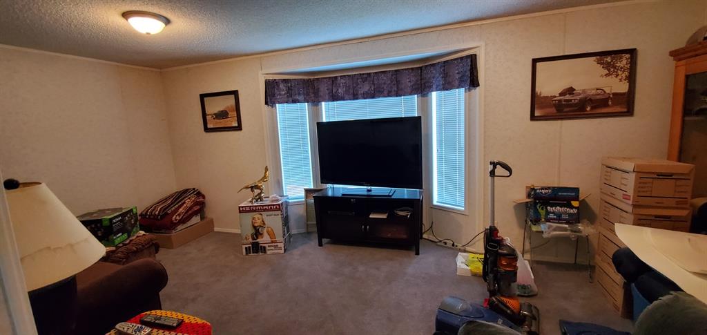 2212 Airport Road Property Photo 12