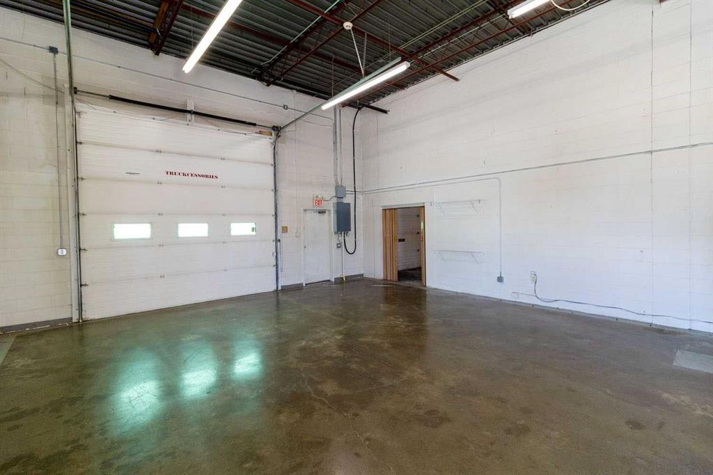 430 A 40 Avenue Property Photo 8