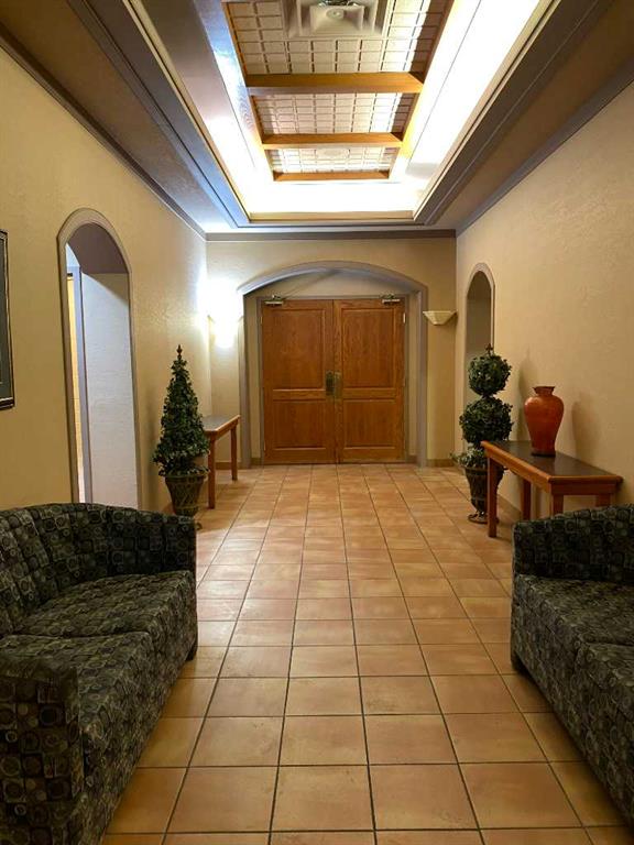 1315 Freebairn Avenue Property Photo 13