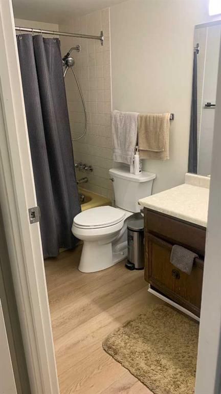 325 2 Avenue Property Photo 11