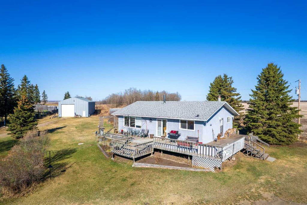 501044 Rr23 Property Photo