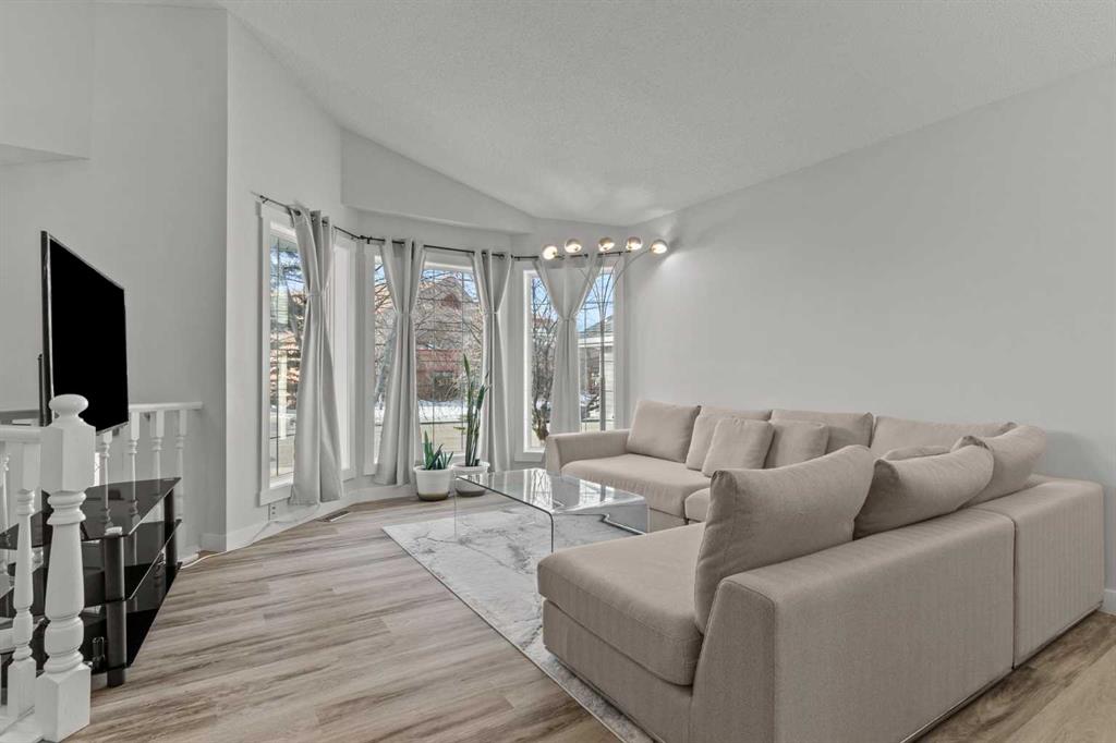 358 Hawkstone Drive Property Photo 1