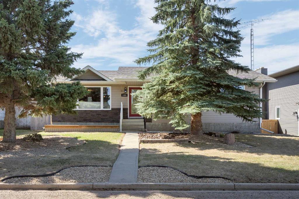 5408 47 Avenue Property Photo 1