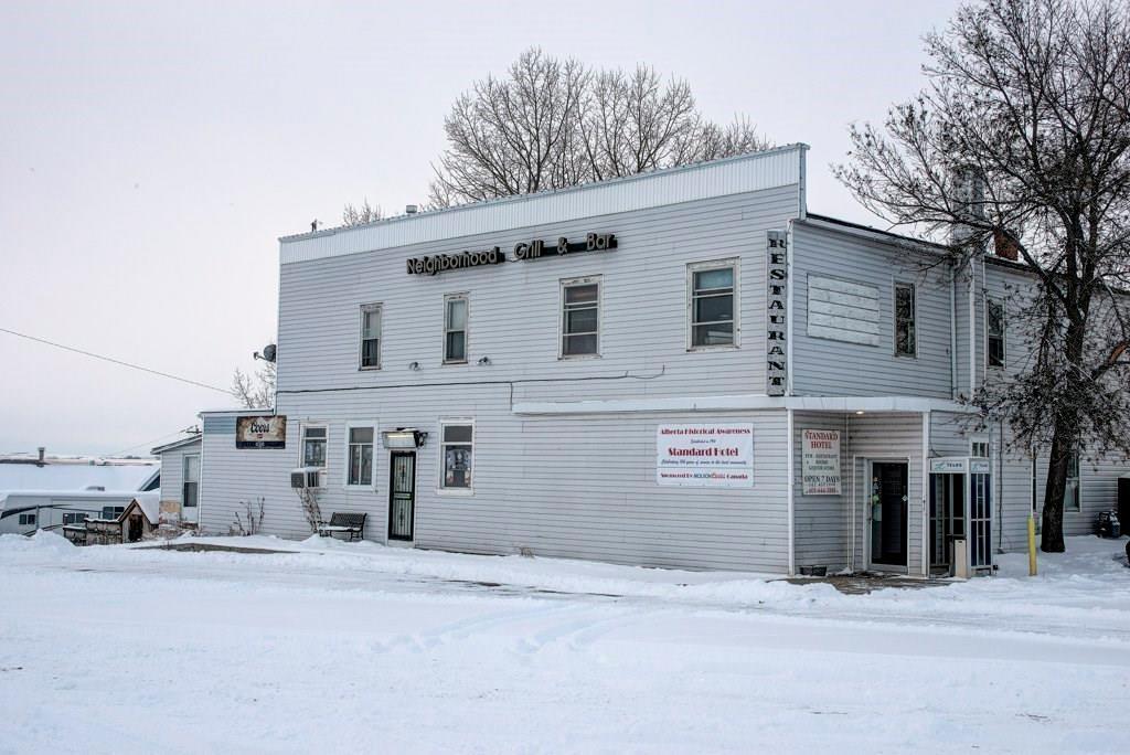 718 Broadway Street Property Photo 1