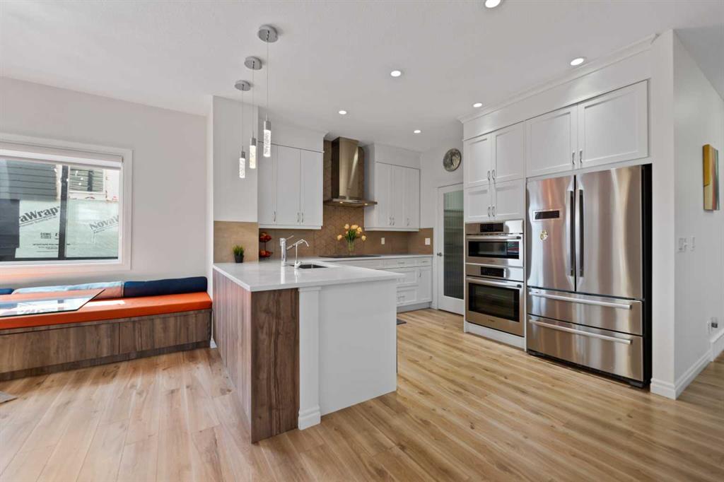 99 Evansglen Circle Property Photo 9
