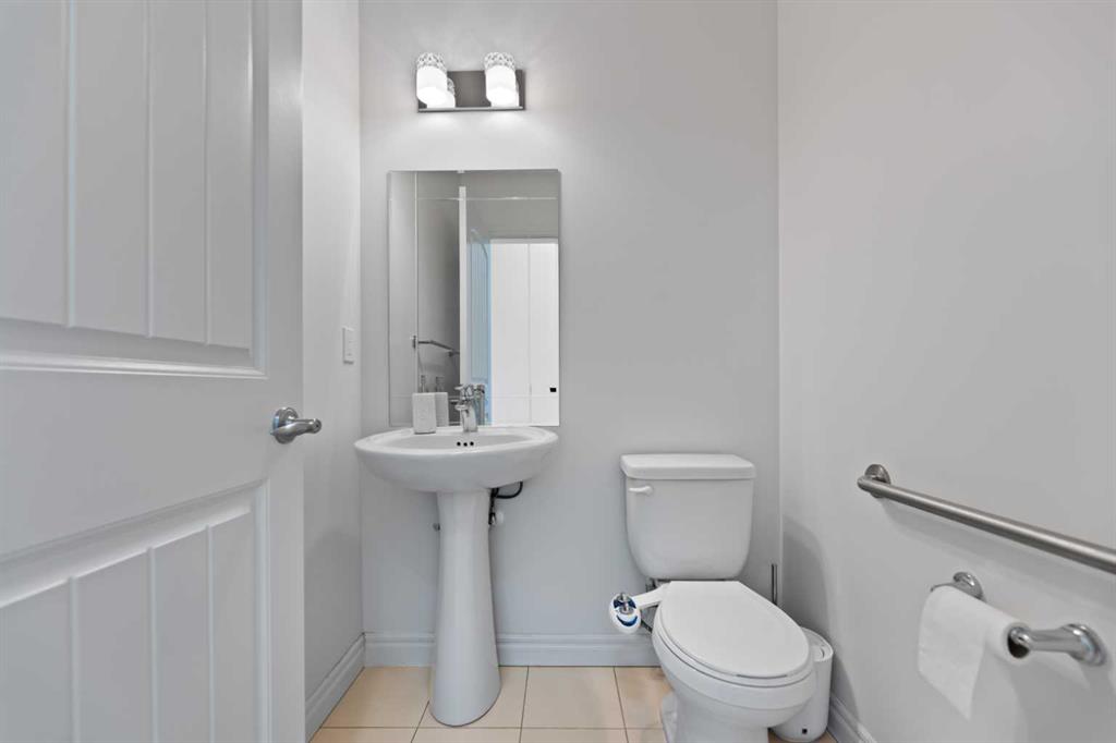 99 Evansglen Circle Property Photo 19