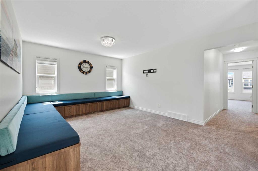 99 Evansglen Circle Property Photo 21