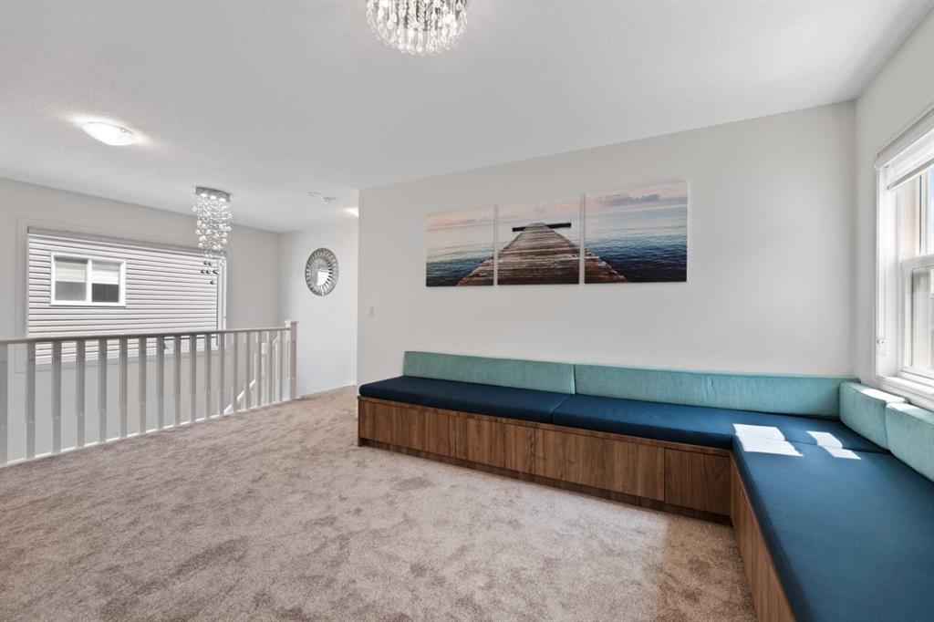 99 Evansglen Circle Property Photo 22