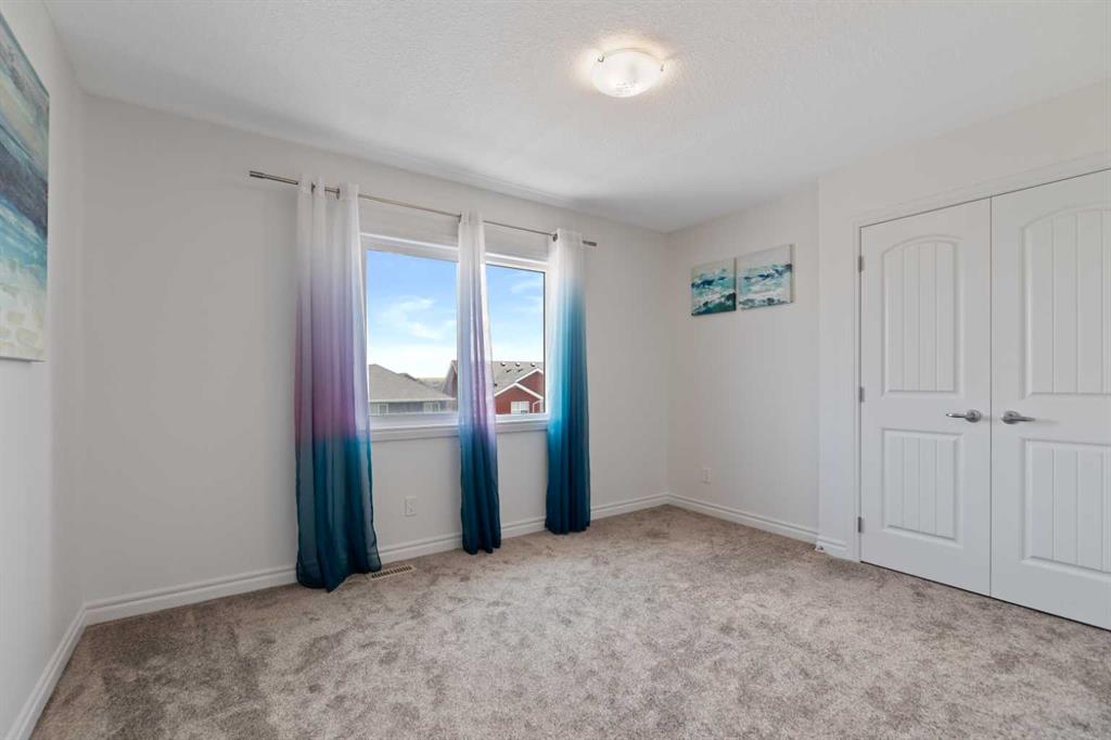 99 Evansglen Circle Property Photo 29