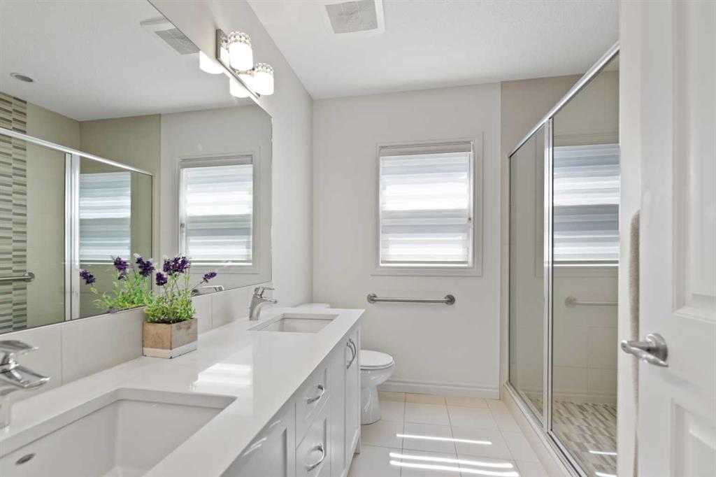 99 Evansglen Circle Property Photo 31