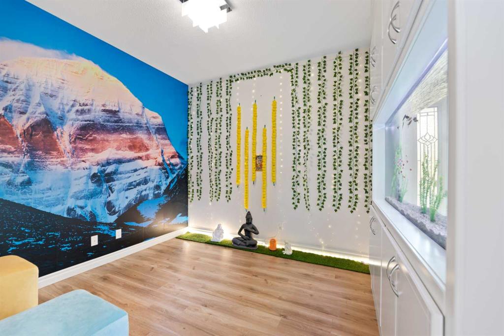 99 Evansglen Circle Property Photo 39