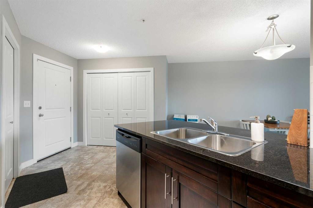 81 Legacy Boulevard 1220 Property Photo 5