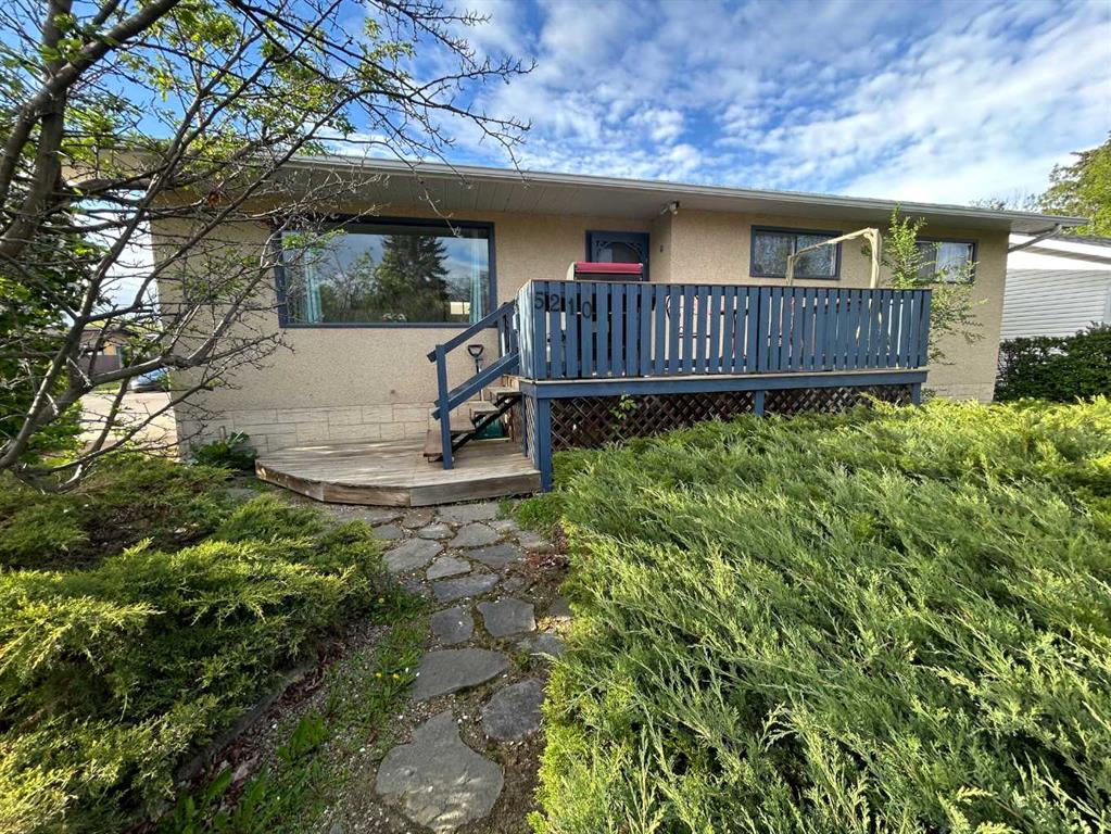 5210 Waghorn Property Photo 1