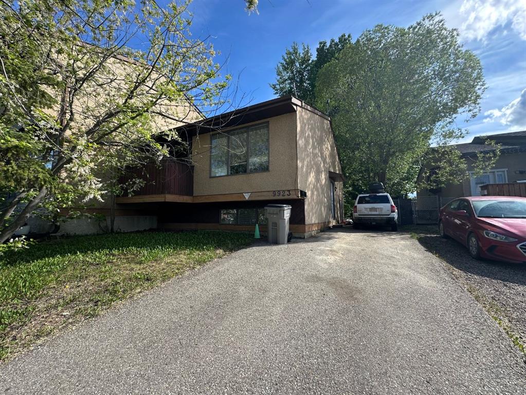 9923 71 Avenue Property Photo 1