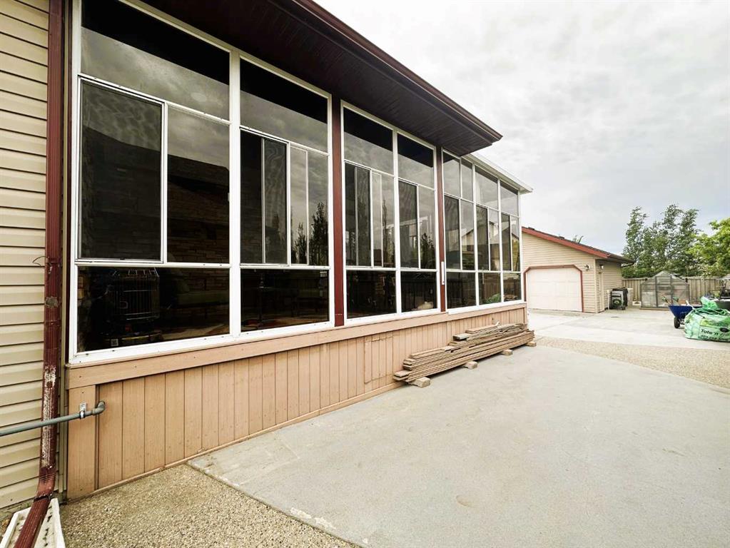 15902 104 Street Property Photo 6