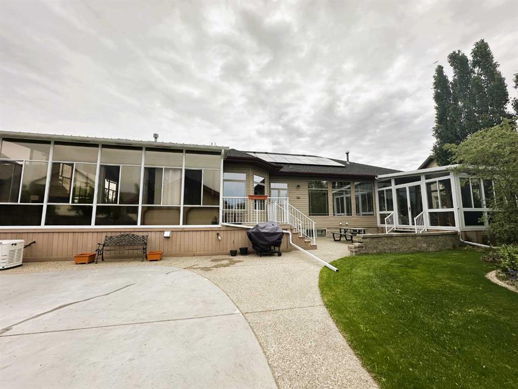 15902 104 Street Property Photo 9