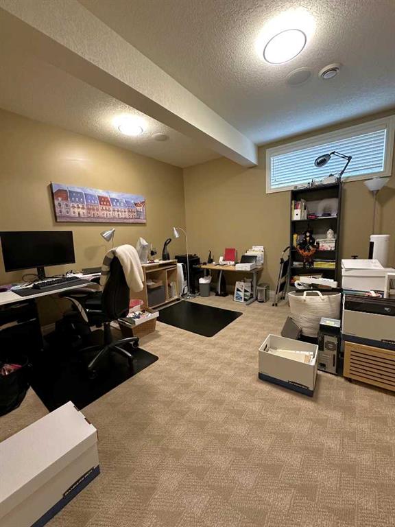 15902 104 Street Property Photo 45