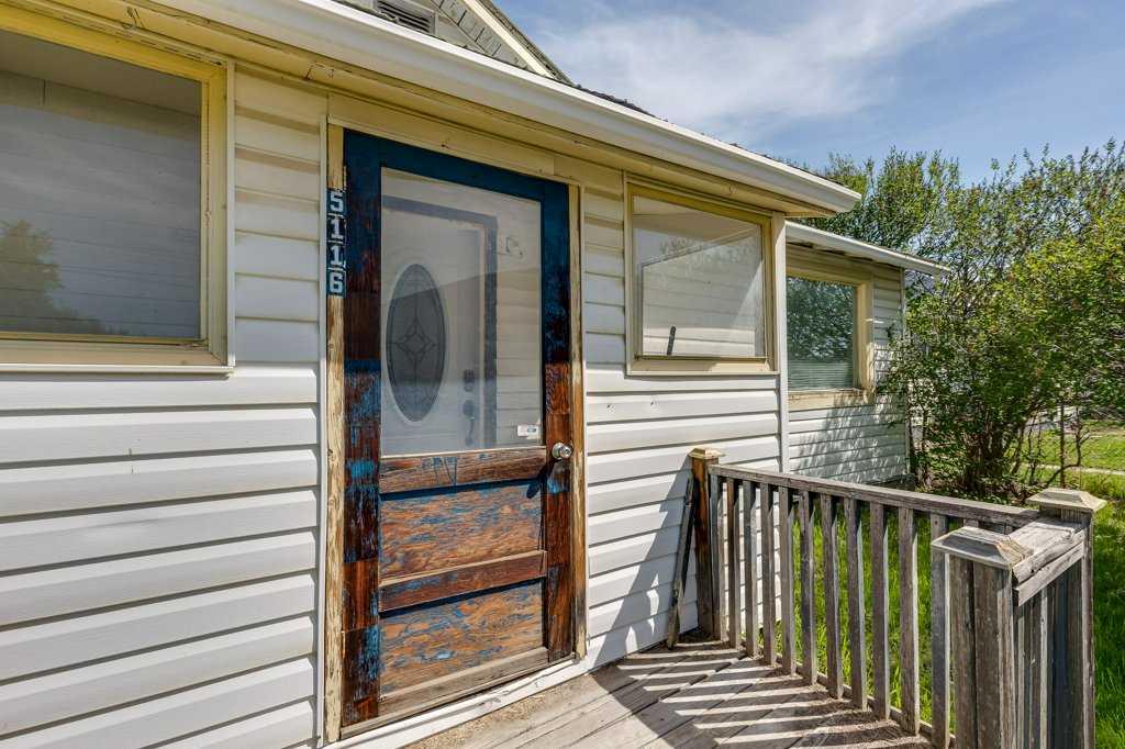 5116 48 Avenue Property Photo 4