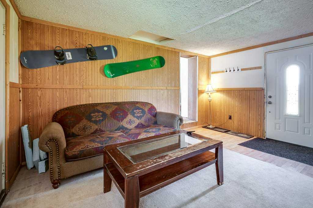 5116 48 Avenue Property Photo 20
