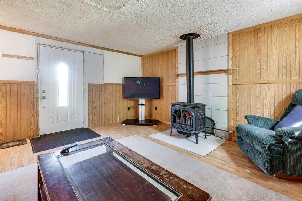 5116 48 Avenue Property Photo 21