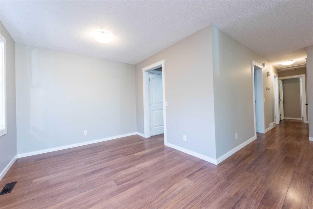42 Lake Huron Place Property Photo 9