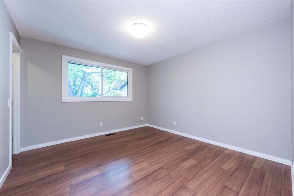 42 Lake Huron Place Property Photo 17