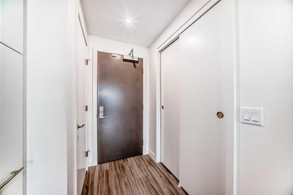 730 2 Avenue 1112 Property Photo 6