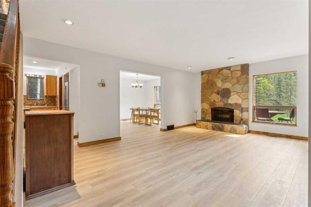 37 Aspen Creek Drive Property Photo 9