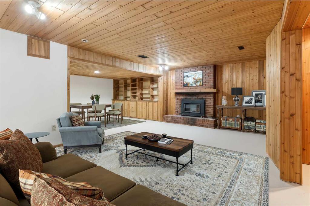 37 Aspen Creek Drive Property Photo 24