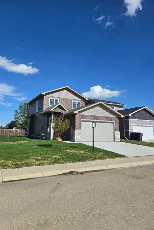 30 Clover Crescent Property Photo 1