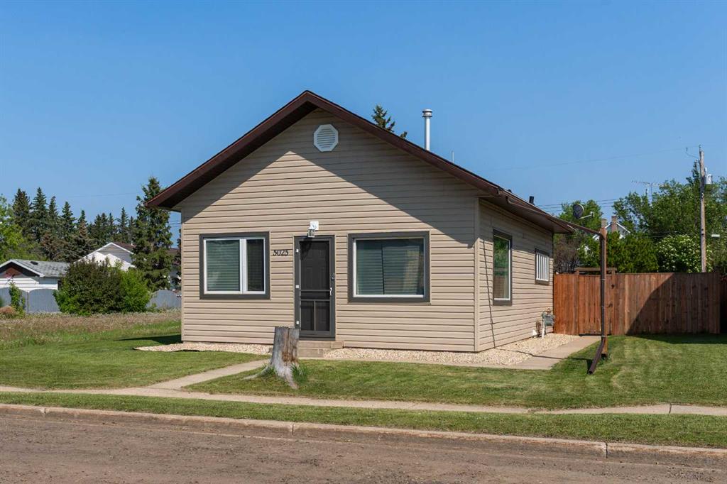 5025 54 Street Property Photo 1