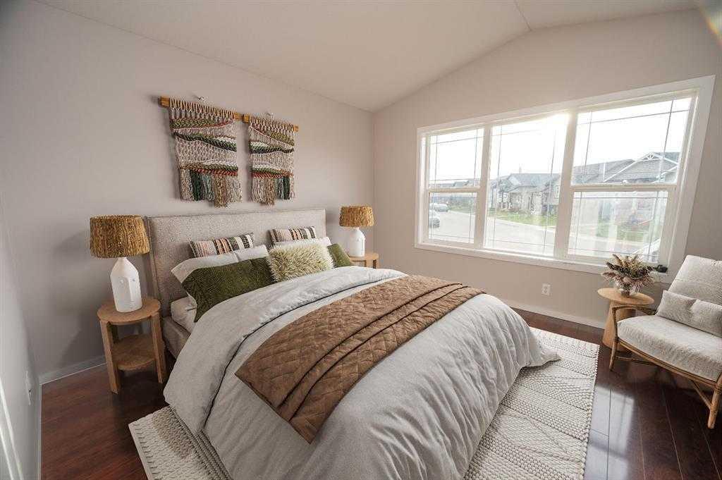 60 Long Close Property Photo 6