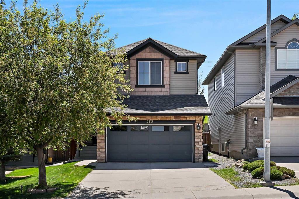 288 Kincora Drive Property Photo 1
