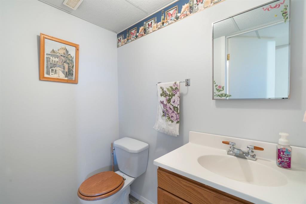 505 Epiphany Bay Property Photo 33