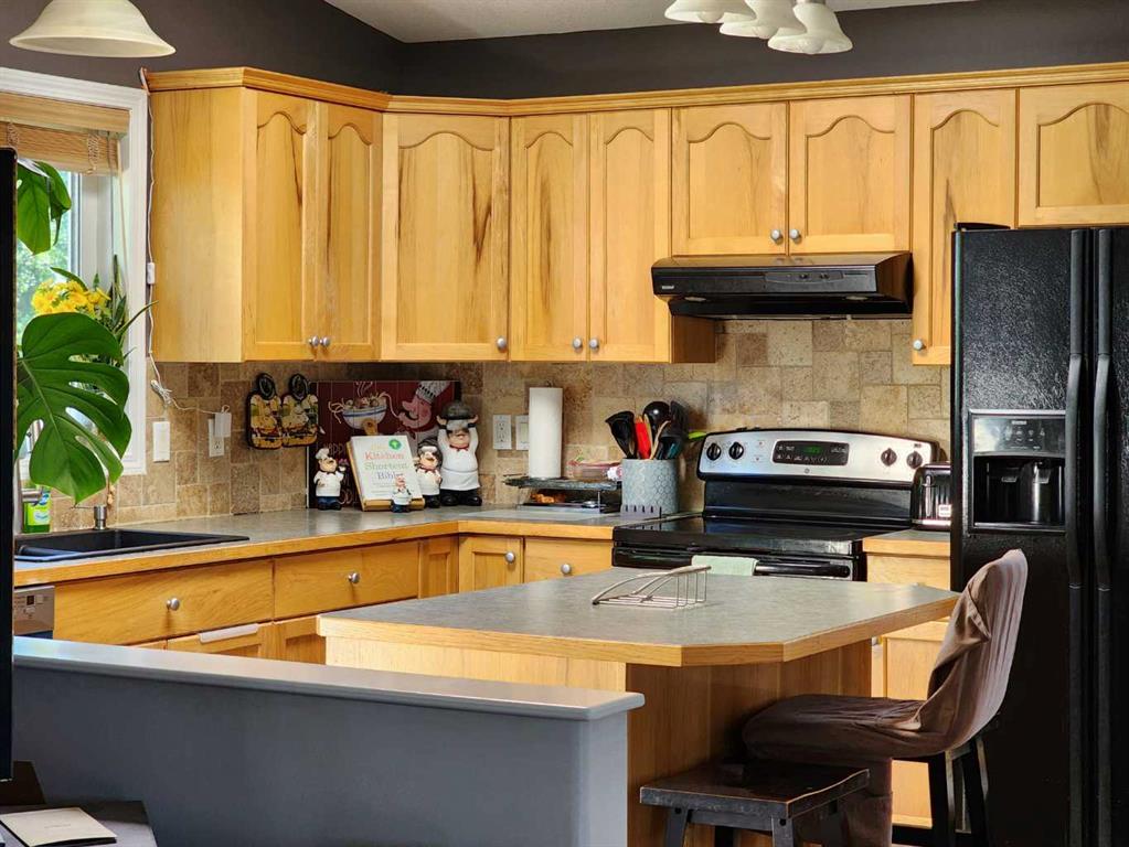 734 Aberdeen Crescent Property Photo 7