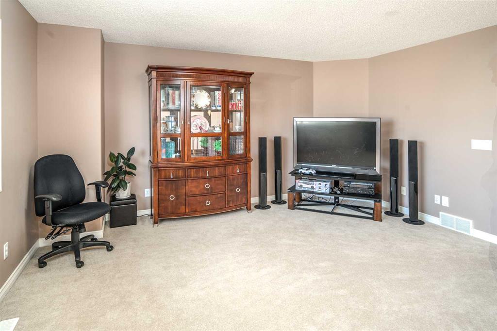 140 Everhollow Way Property Photo 33