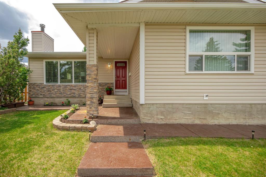 20 Woodford Crescent Property Photo 4
