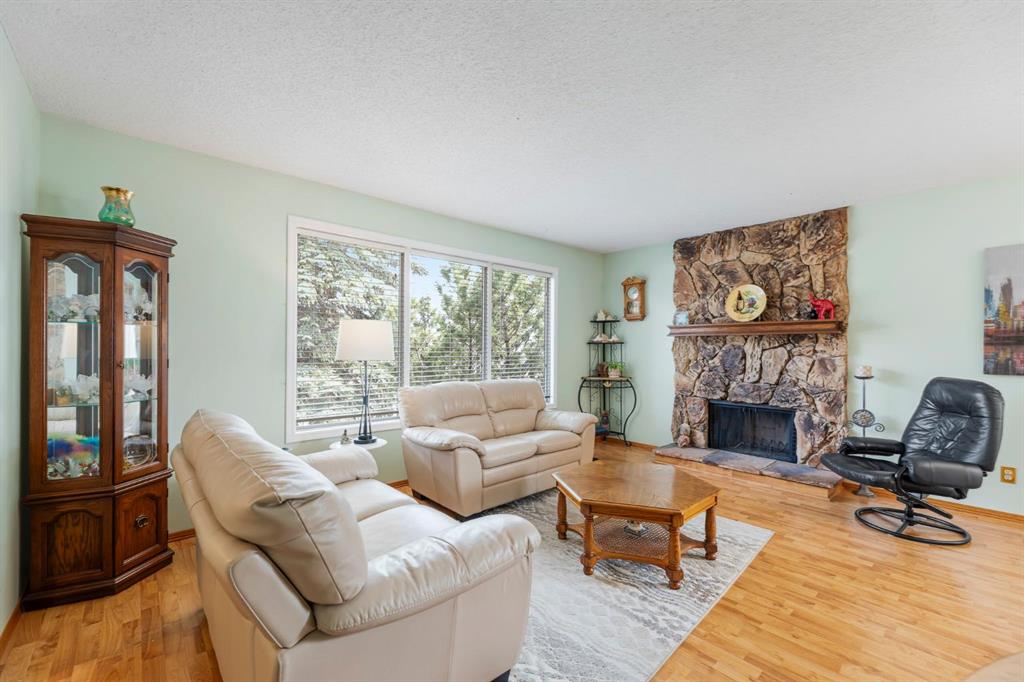 20 Woodford Crescent Property Photo 8