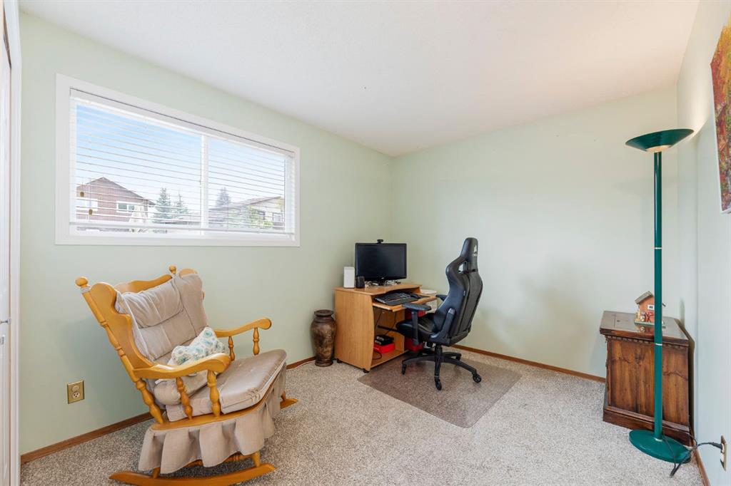 20 Woodford Crescent Property Photo 15