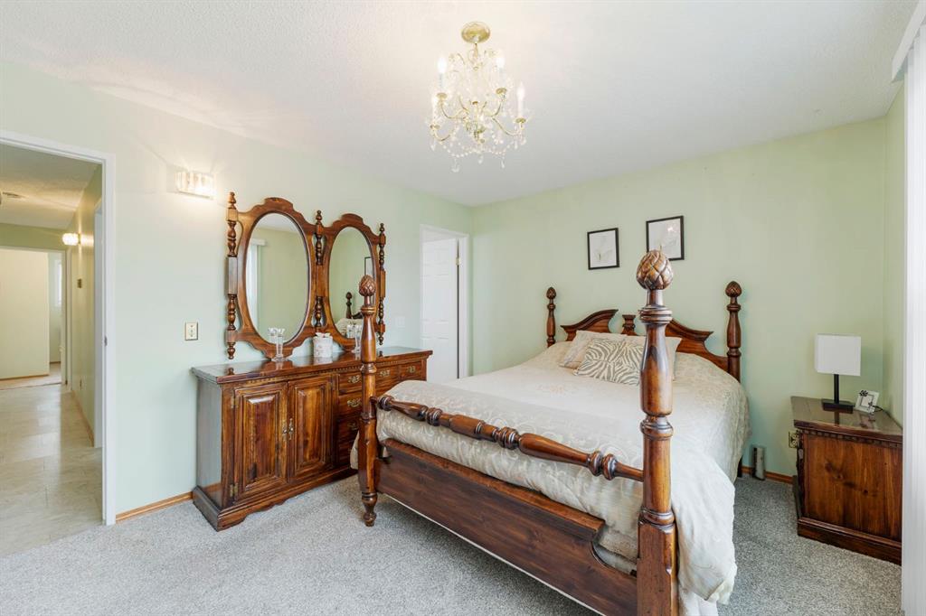 20 Woodford Crescent Property Photo 19